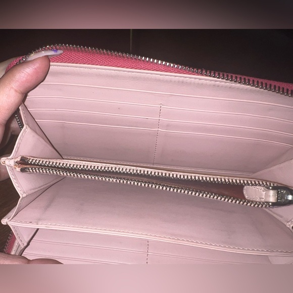 Prada wallet - Picture 5 of 6